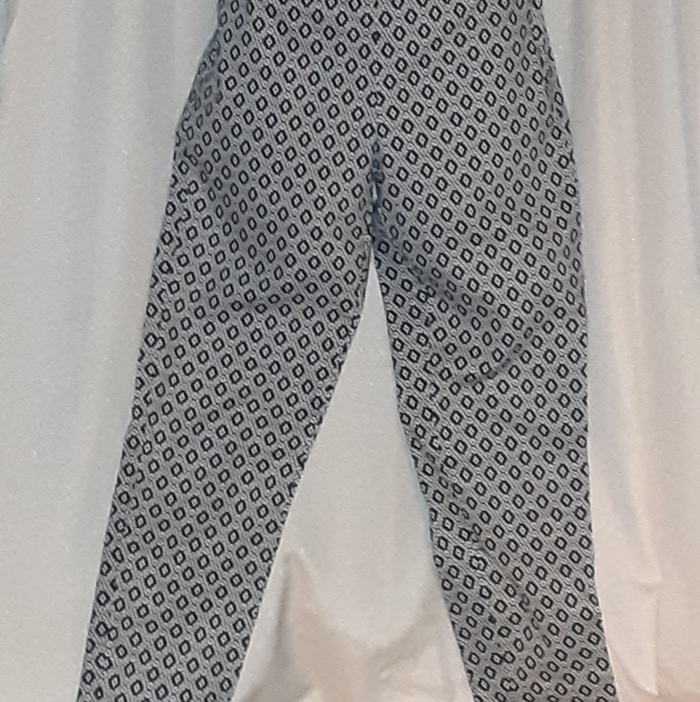 A jegings type pants